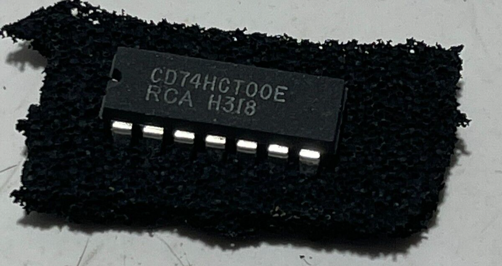 2X TEXAS INSTRUMENTS SEMI CD74HCT00E / CD74HCT00E