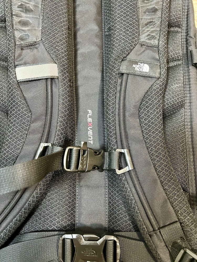 The North Face Fall Line Backpack Blue Note Whiskey Logo Black FlexVent Laptop