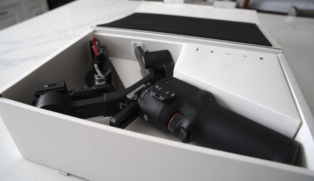 DJI RS 3 Mini 3-Axis Gimbal Stabilizer