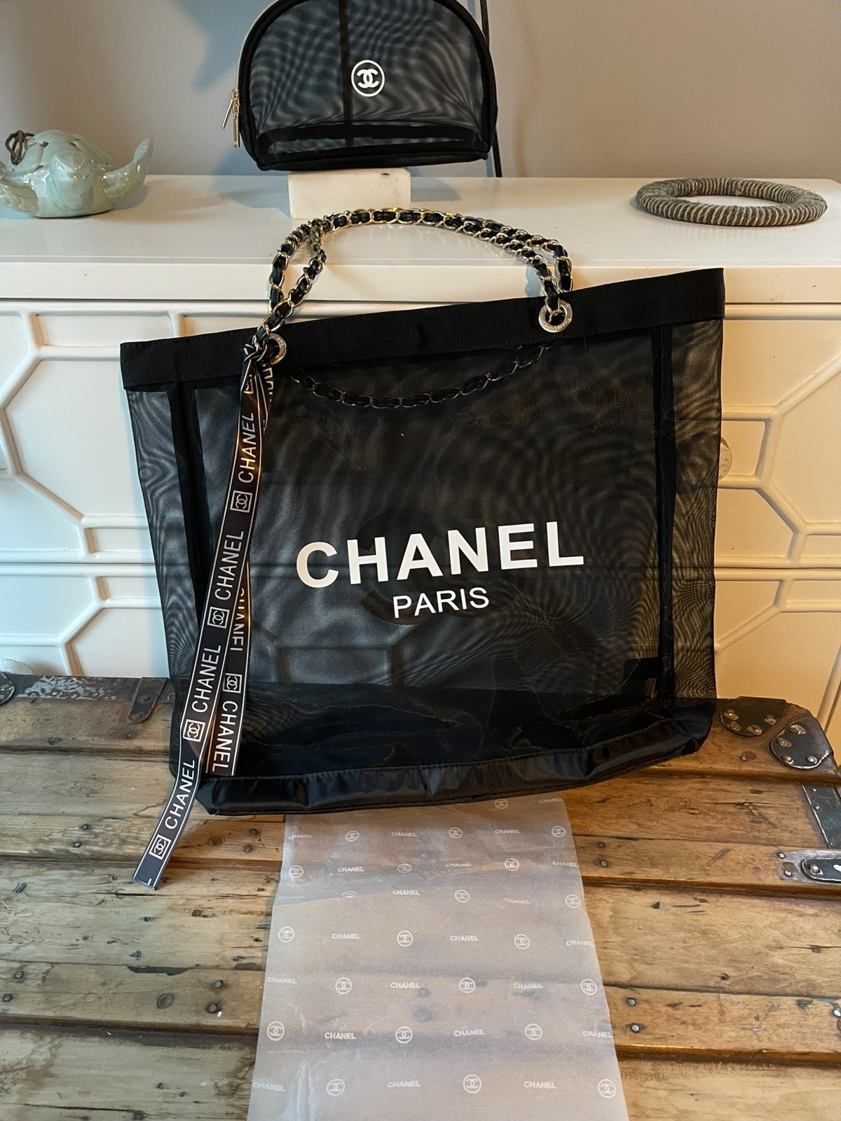 New Chanel Beauty Mesh VIP Tote And Matching Makeup Pouch - Gold Hardware