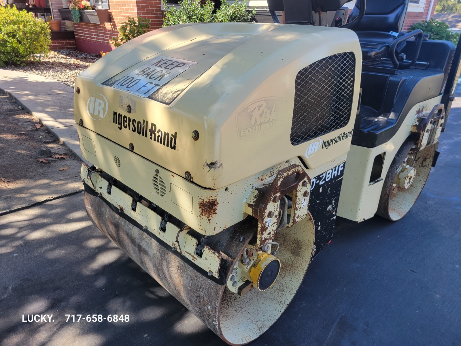Ingersoll Rand DD28HF Asphalt Drum Roller Compactor Diesel