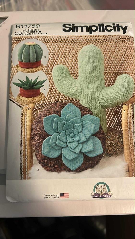 Simplicity Pattern R11759 Plush Pillows Succulent Cactus Home Decor UNCUT