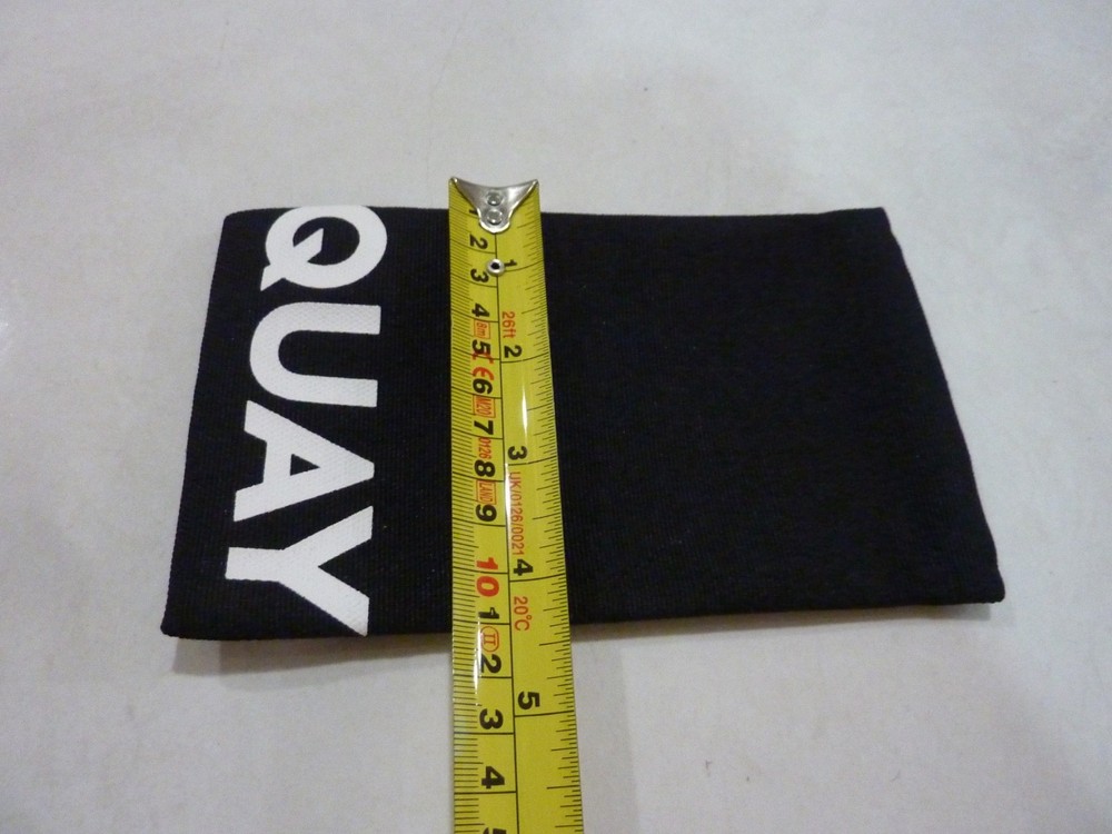 Quay Sunglasses Protective Squeeze Pouch Case Black