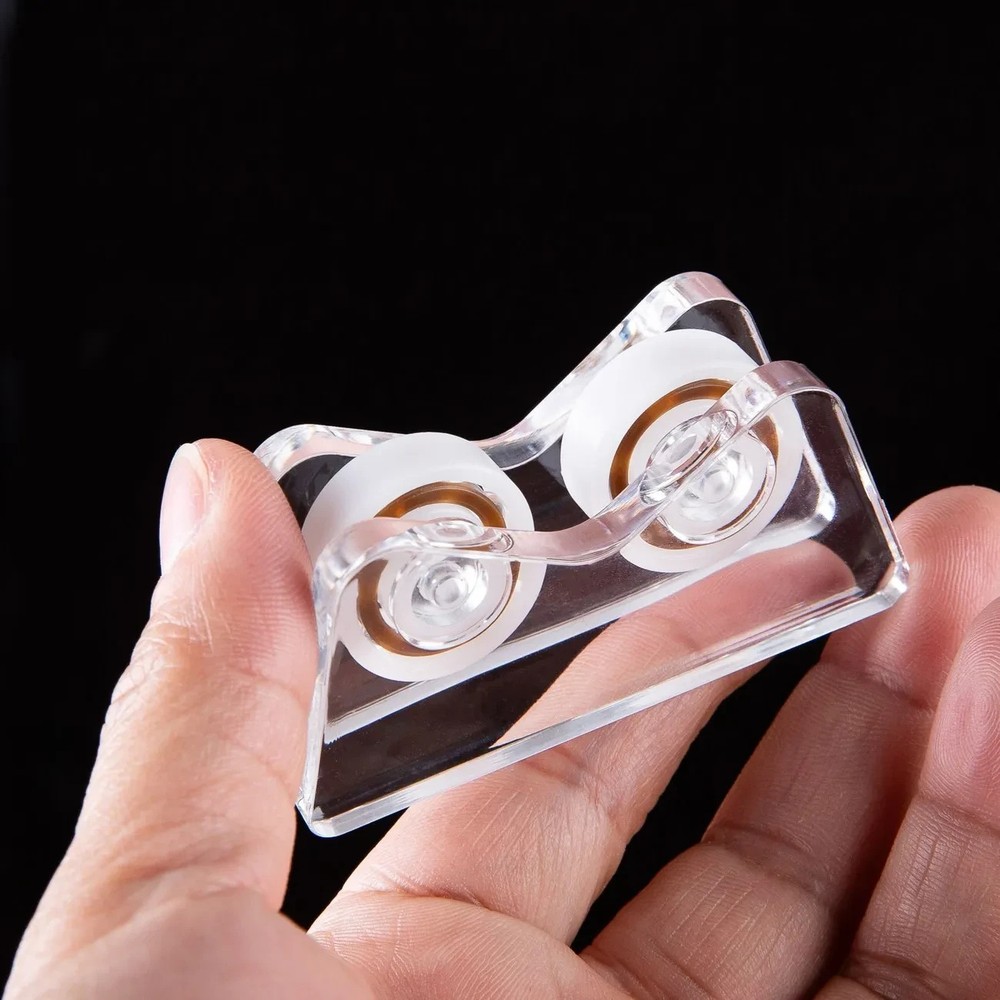 Cue Straightness Tester with Ferris Wheel Rollers