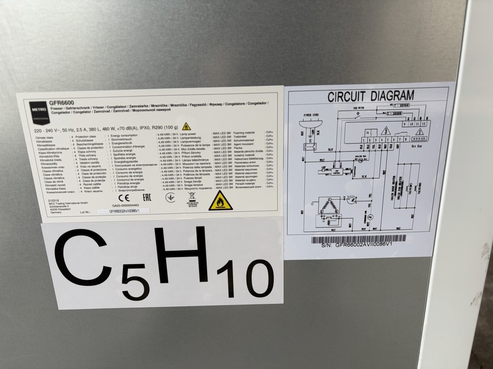 Vertical Freezer