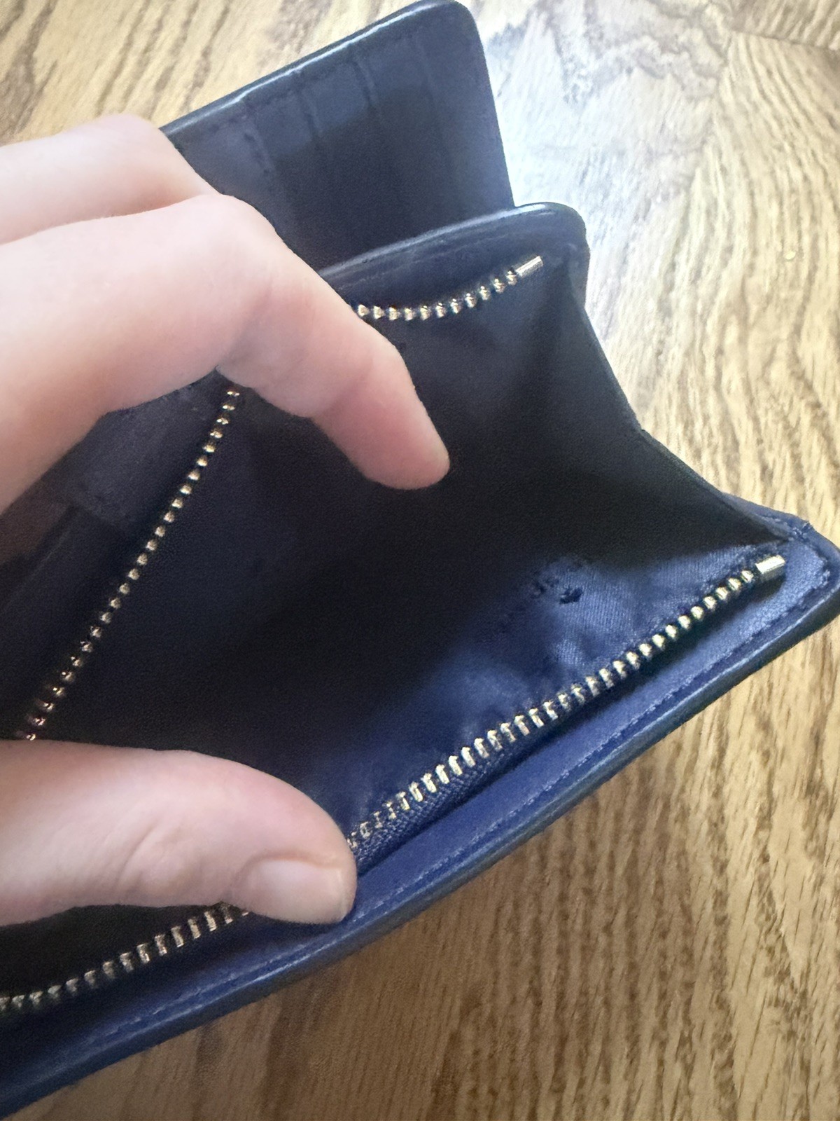 Disney X Kate Spade New York Lady And The Tramp Medium Bifold Wallet LE NEW