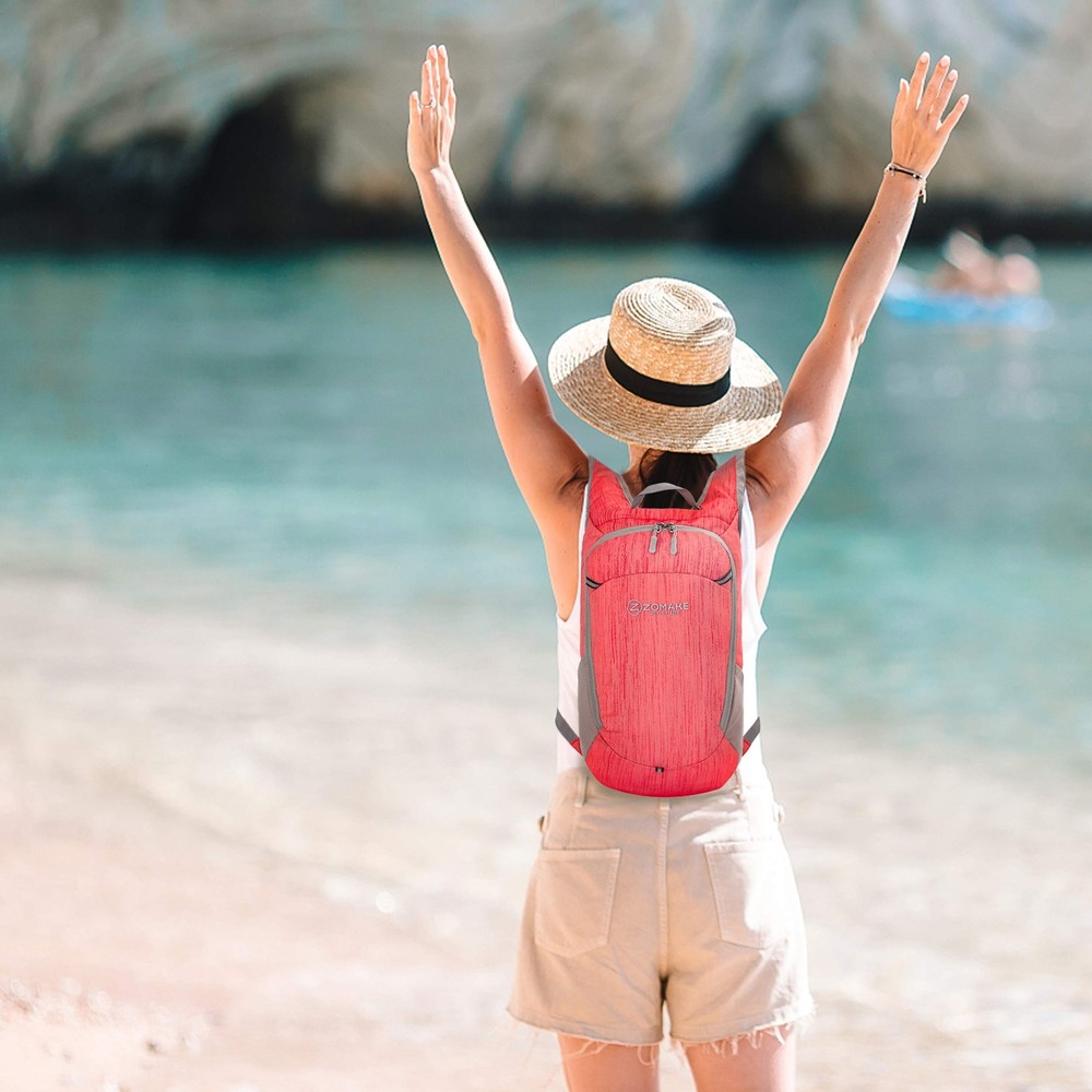 Ultra Lightweight Packable Backpack 18L Foldable Water Resistant Red