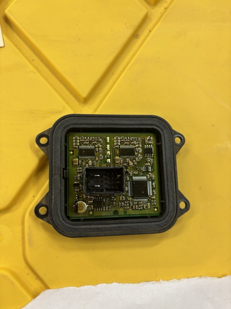 2007-2013 BMW X5 E70 Adaptive Headlight Control Module 532294603