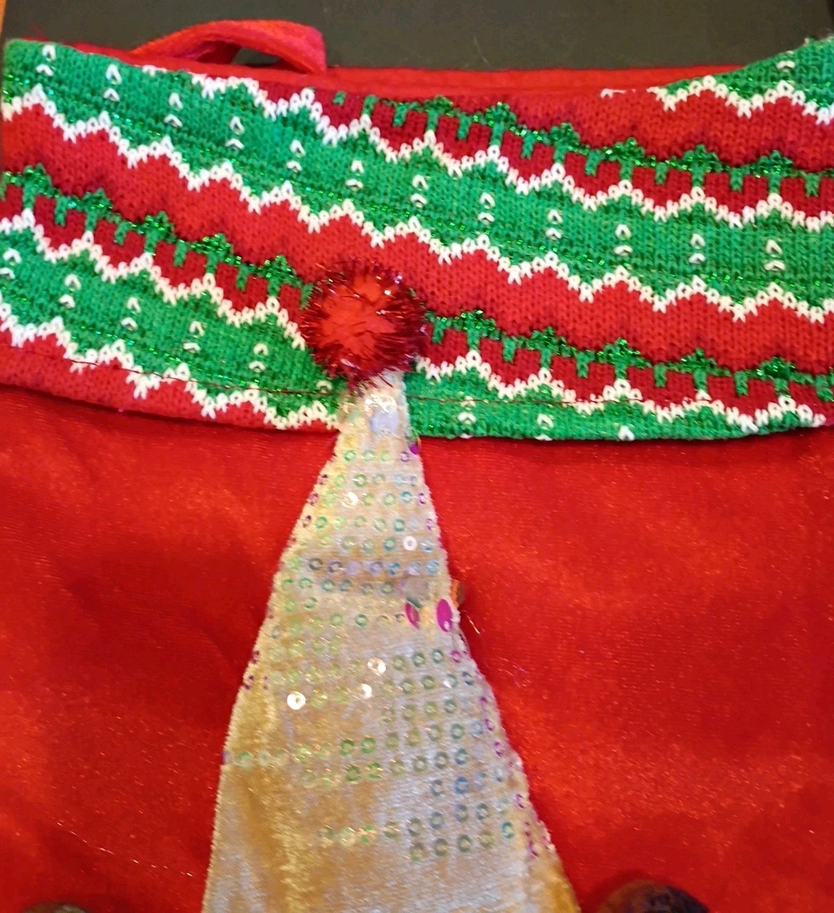 Gnomes Hanging Xmas Stockings Set Of 2 Red & Green Santa & reindeer 18 in 3D