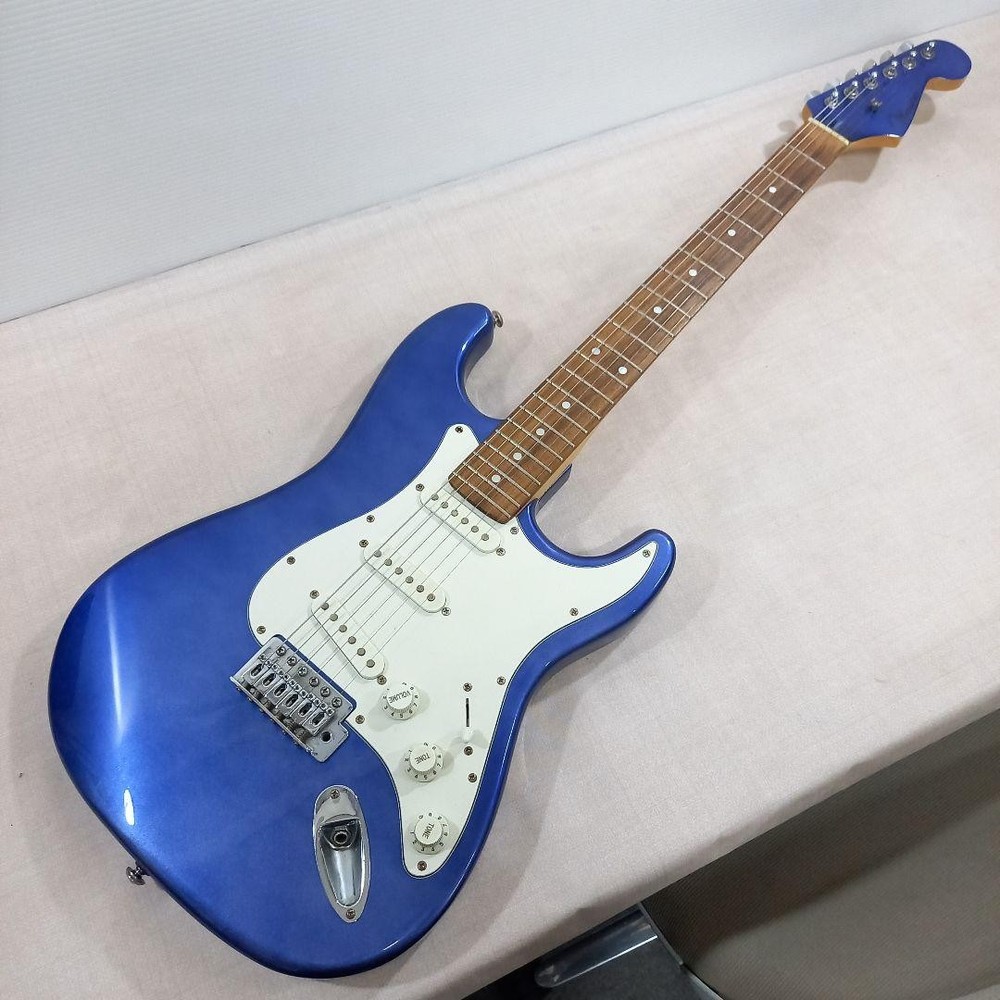 Mavis Stratocaster Metallic Blue