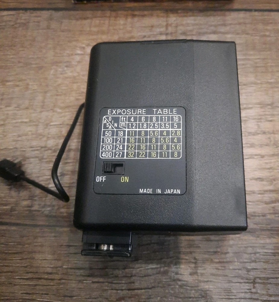 Starblitz 220m Electronic Flash Unit