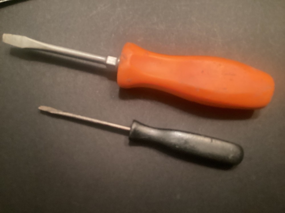 SNAP-ON Flat Head Screwdrivers SDDP31 & SPP46