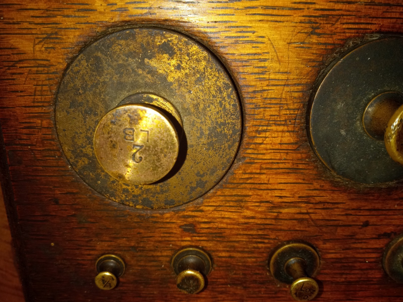 antique 8 Pc Scale Weight Calibration Brass Set in oak container