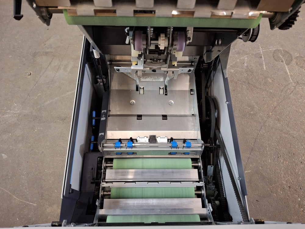 Quadient DS-64i Folder Inserter