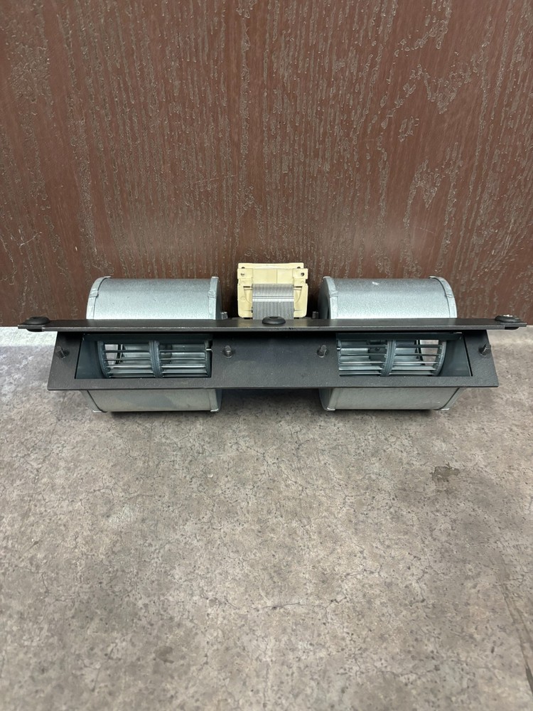 Lennox Blower w/ Wall mounting Bracket part number H3085