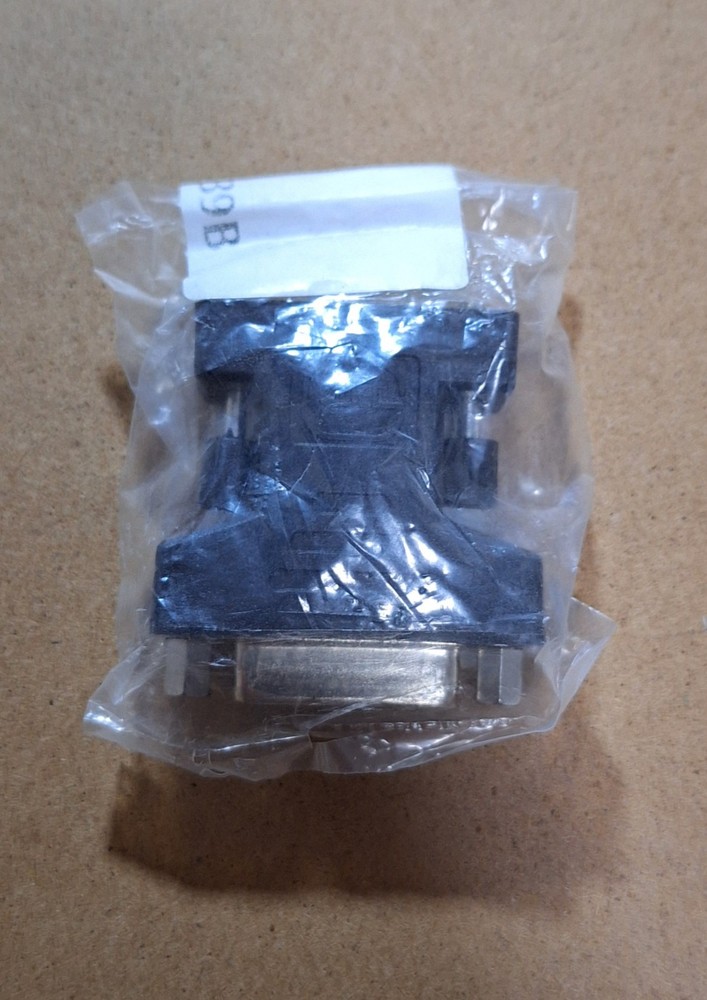 Cables Bundle DVI And AUX from Asus Screen and Some DVI Adapter