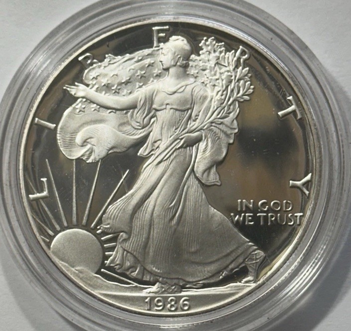 L@@K AMERICAN EAGLE COIN PROOF CAMEO 1986 SILVER BETTER DATE