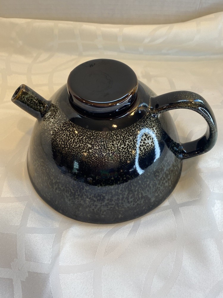 Tannex Stoneware Inca Round Teapot