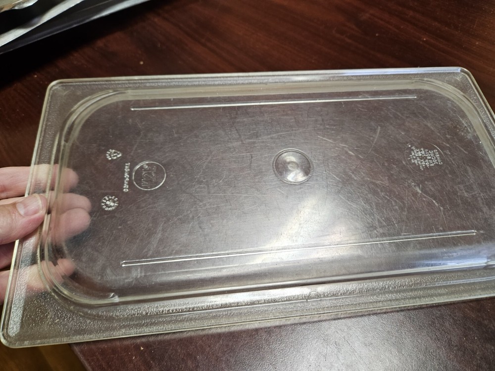 Cambro 1/3 Clear, Plastic Pan Cover 30CWC