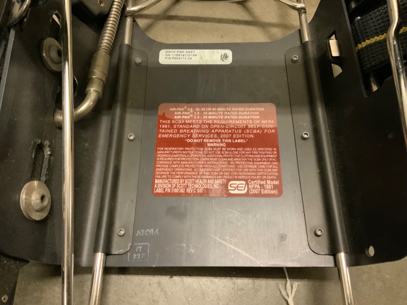 Scott 4.5 4500 PSI SCBA Air Pak Harness with HUD Excellent Condition