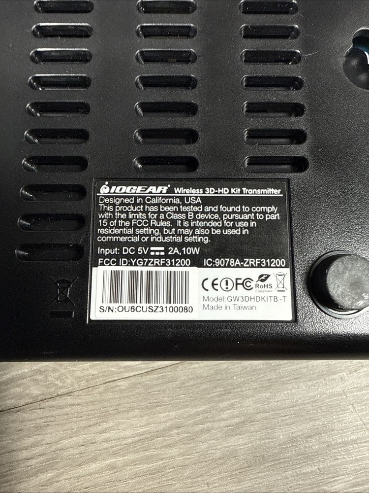 Iogear Wireless 3D-HD Kit With Source Control