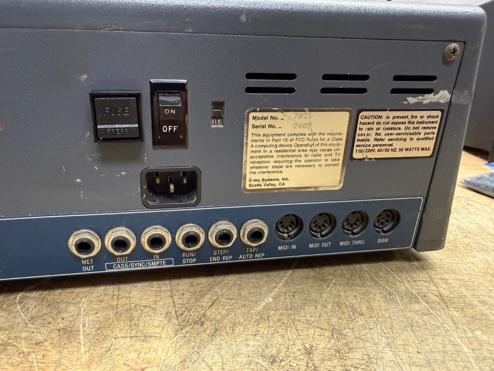 E-mu SP-12 Model 7021 Sampling Percussion/Drum Machine