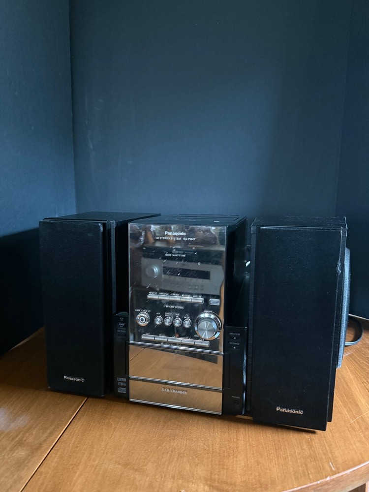 Panasonic CD Stereo System SA-PM47. For Part. Read