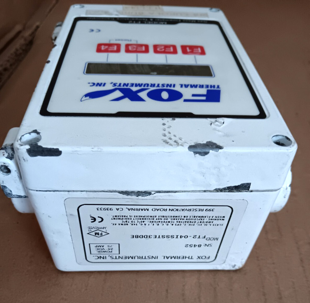 Fox Thermal Instruments Model FT2 Gas mass Flowmeter /Temperature Transmitter