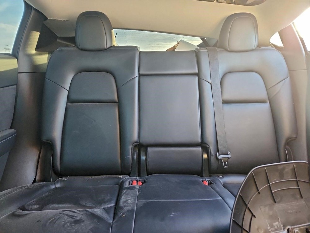 TESLA Y 2021 Camera/Projector 368059