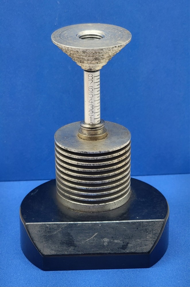 Atomic Postage Scale Thompson Engineering & Manufacturing VTG Chicago Illinois