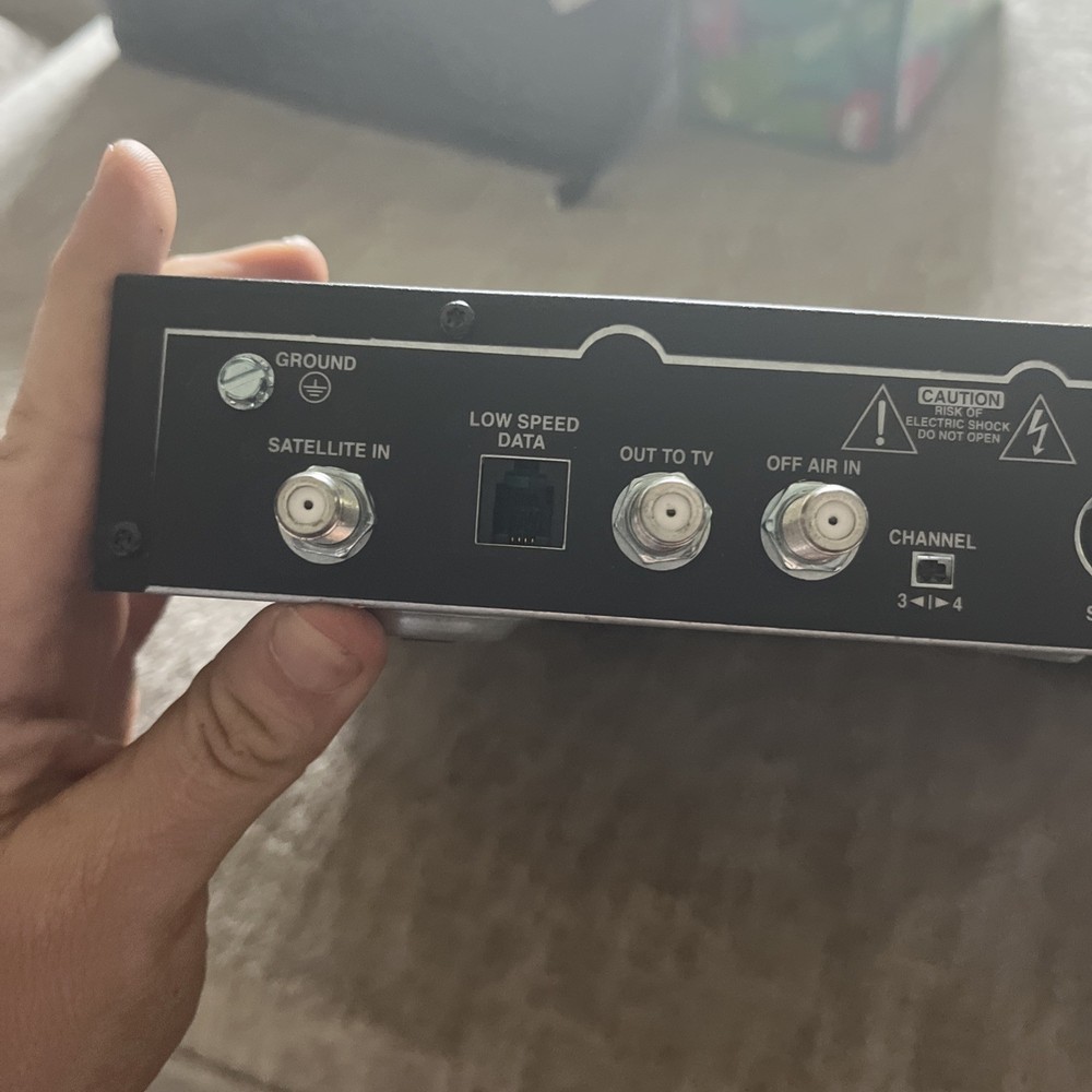 Directv Direct TV D10 Satellite Receiver Replacement Box NO REMOTE/POWER ADAPTER