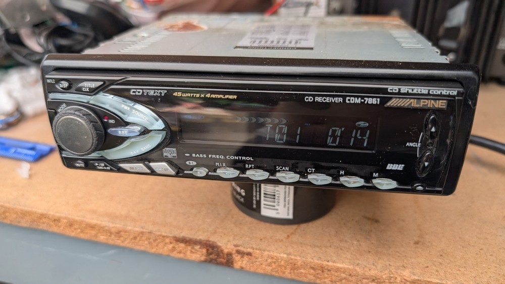 ALPINE cdm-7861 Bluetooth Auxiliary CD Original Old School