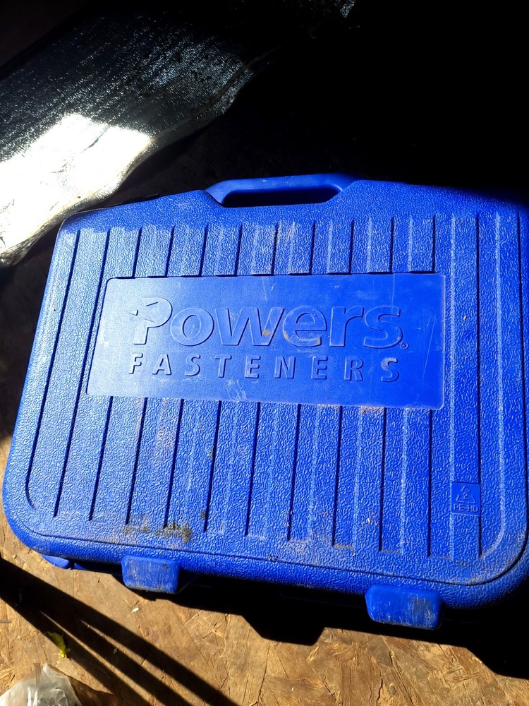 Power Actuated Tool Powers P3500 W/-case