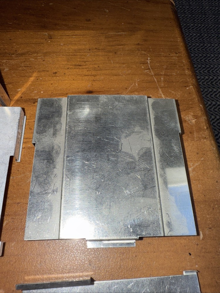 🍏 Apple Disk ][ Internal Shield