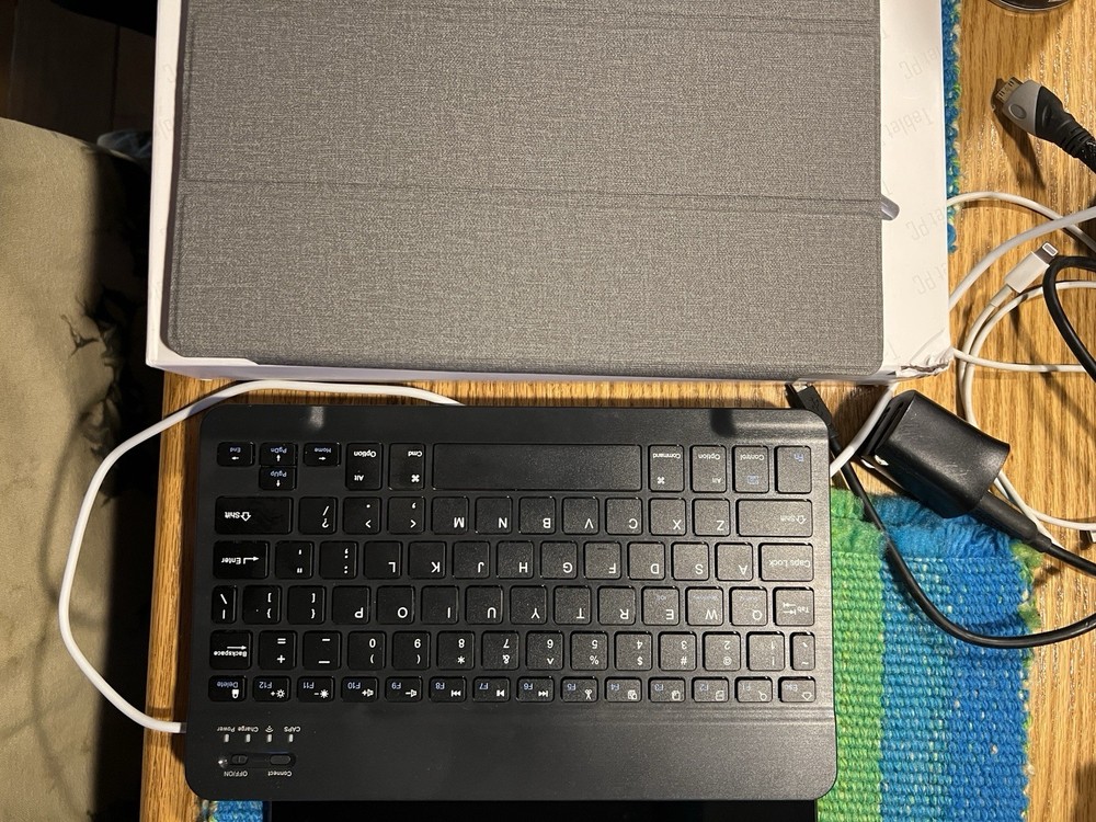 electronics lot Mostly Working Computers And Phones And Wii U