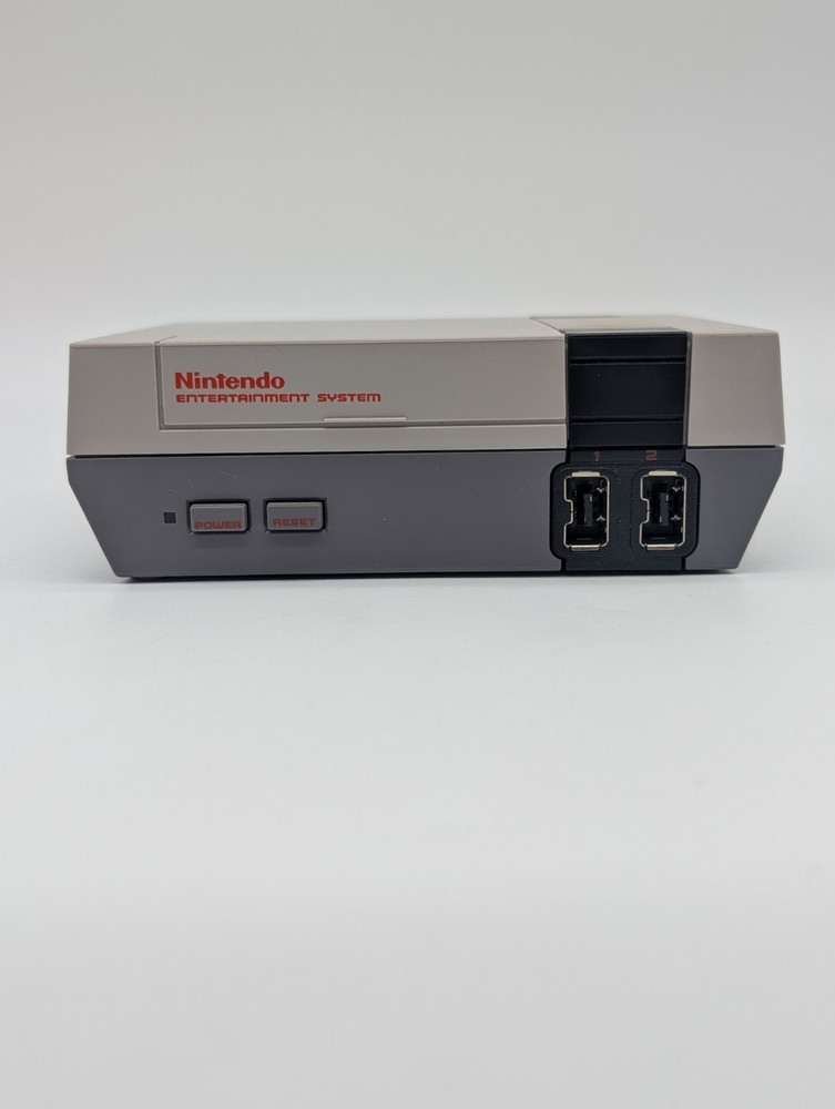 Original NES Mini Classic Console Nintendo System 2 Wireless Controllers