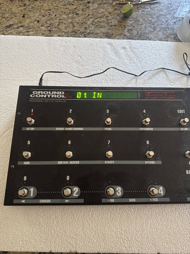 Voodoo Lab Ground Control Pro Guitar Rig MIDI Switching System