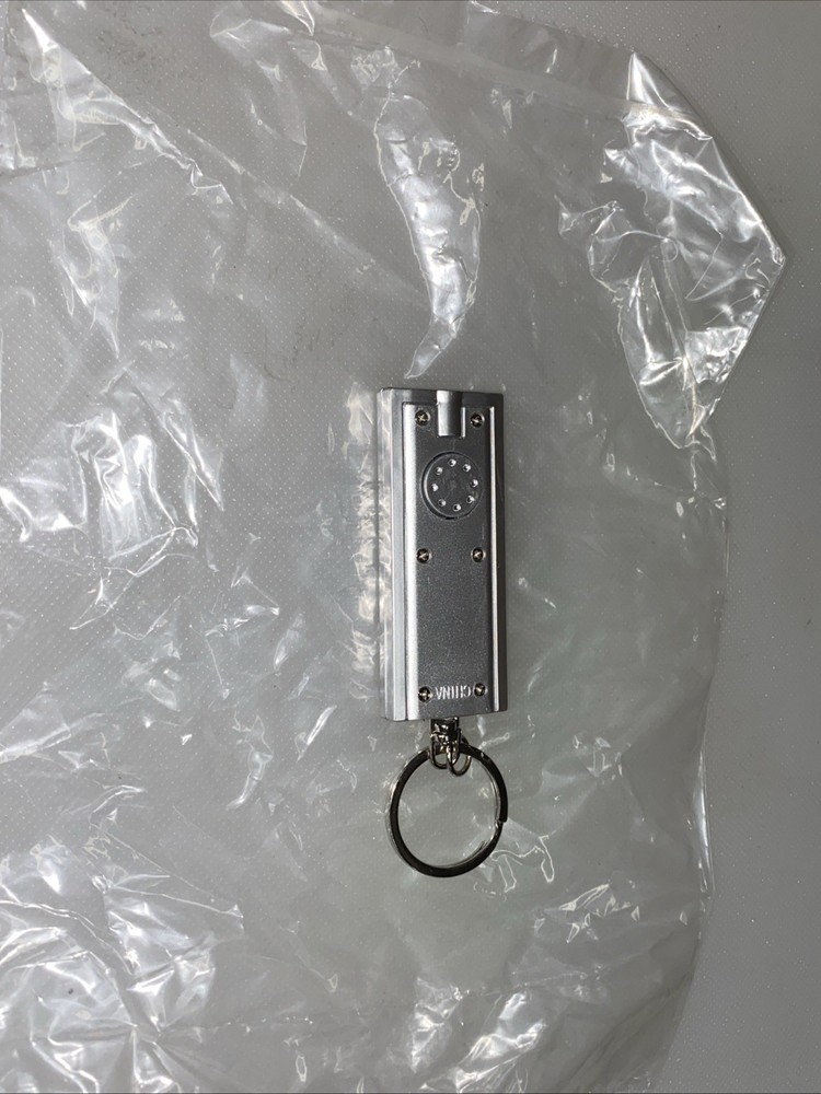 ARCTIC CAT SILVER FLASH LIGHT KEY CHAIN 405