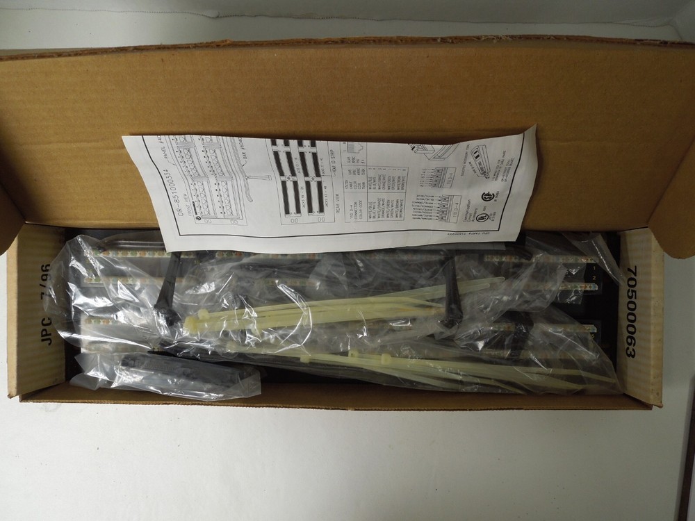 Ortronics CAT 5 Patch Panel 48-port model OR-851000334 - NEW