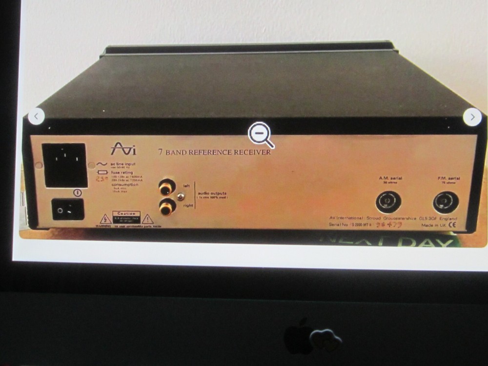 AVI S2000MT2 / 7 Band Reference Tuner Receiver in Black finish