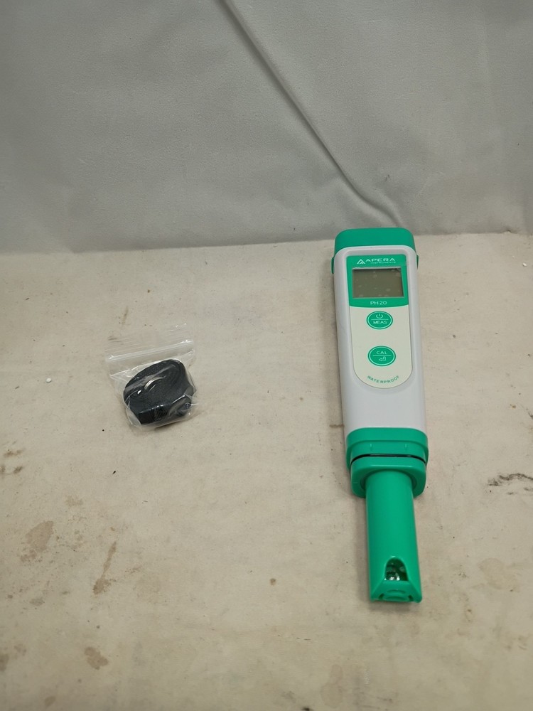 Apera Instruments Value Series PH20 Waterproof pH Tester Kit, ±0.1 pH Accuracy