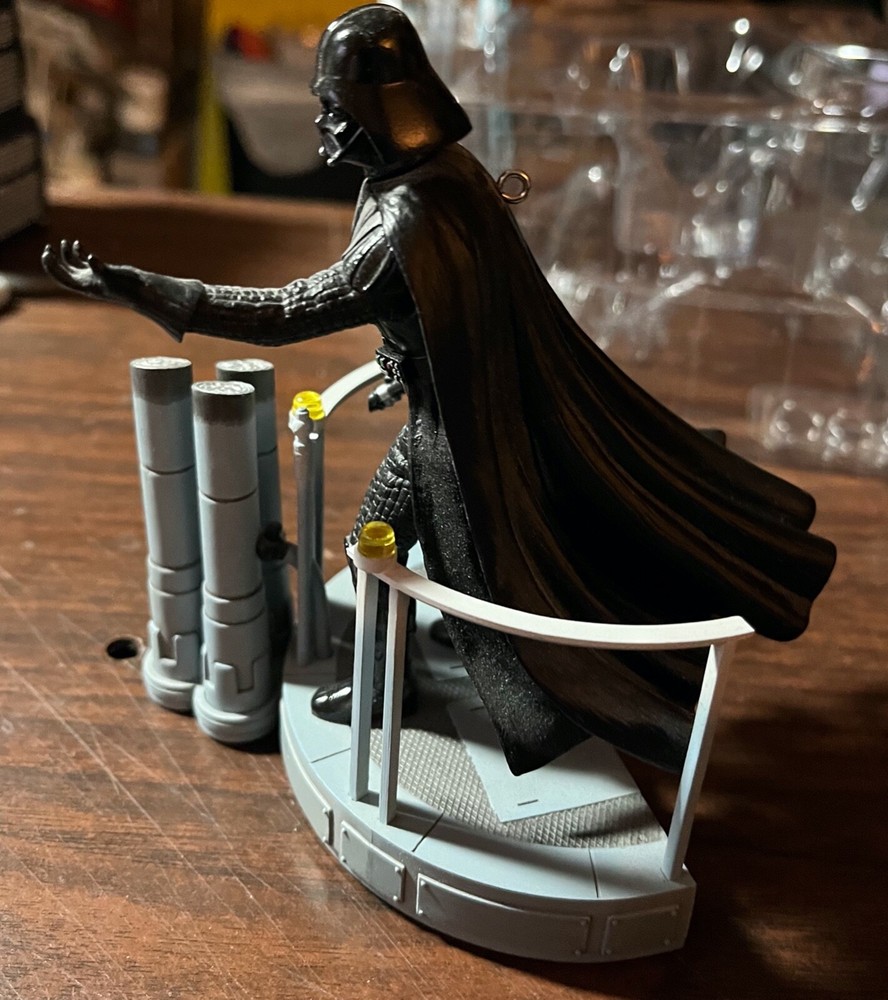 Darth Vader Empire Strikes Back 2005 HALLMARK Keepsake Magic Voice Untested