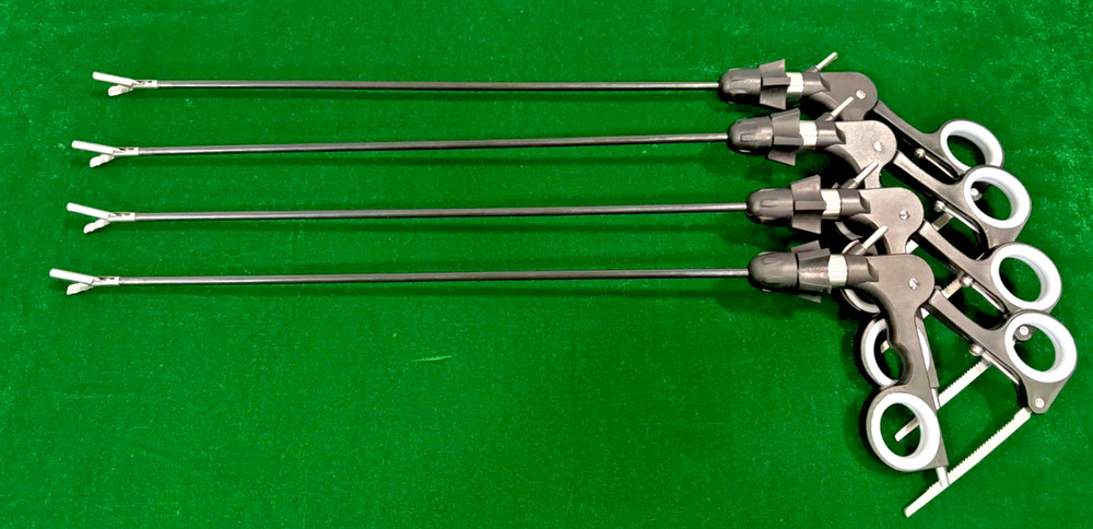 4pc Laparoscopic Universal Grasper / Maxi Grasper 5mmx330mm Reusable Instruments