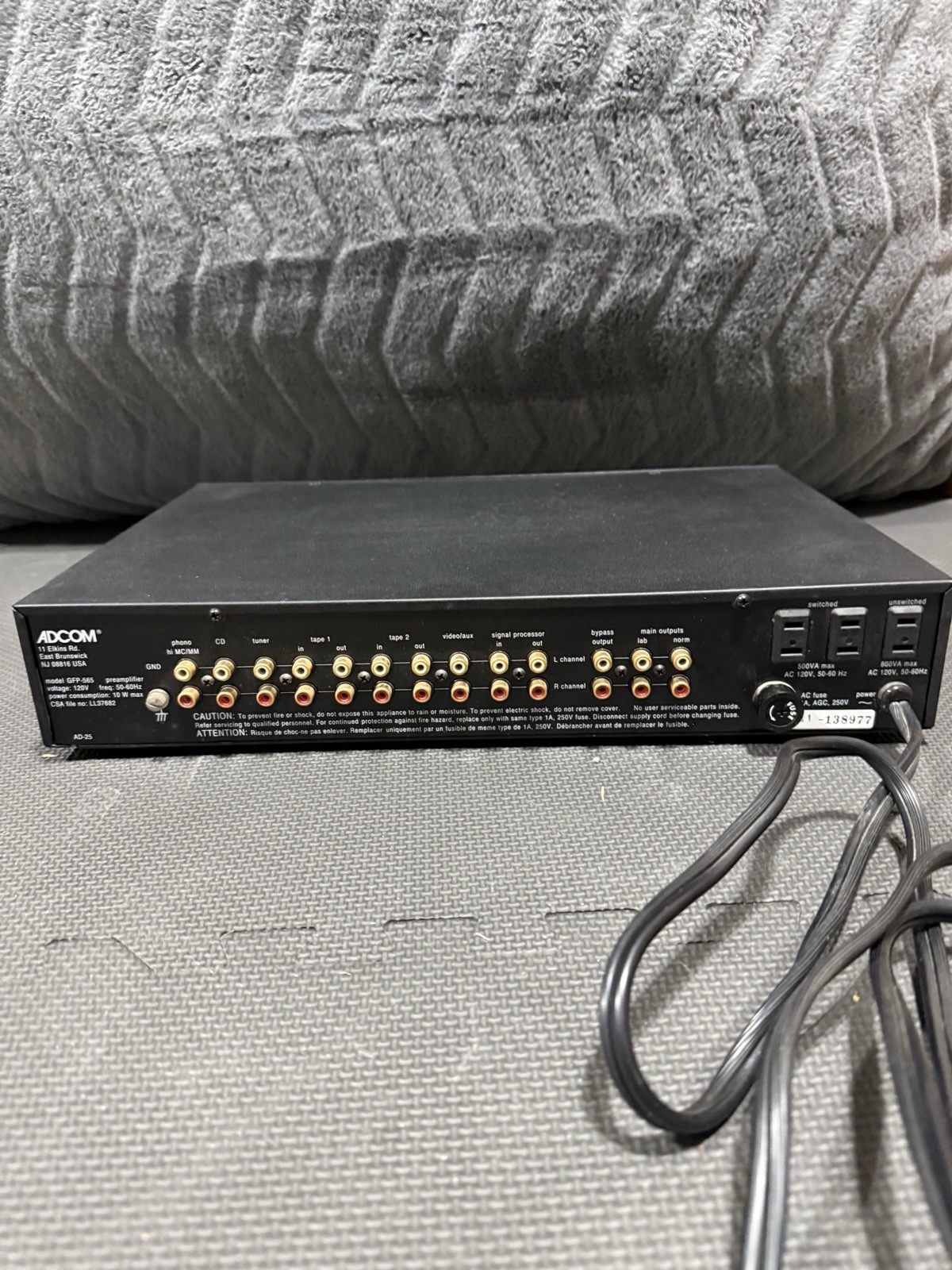 ADCOM GFP-565 AUDIOPHILE PRE AMPLIFIER EXCELLENT ORIGINAL CONDITION IN BOX