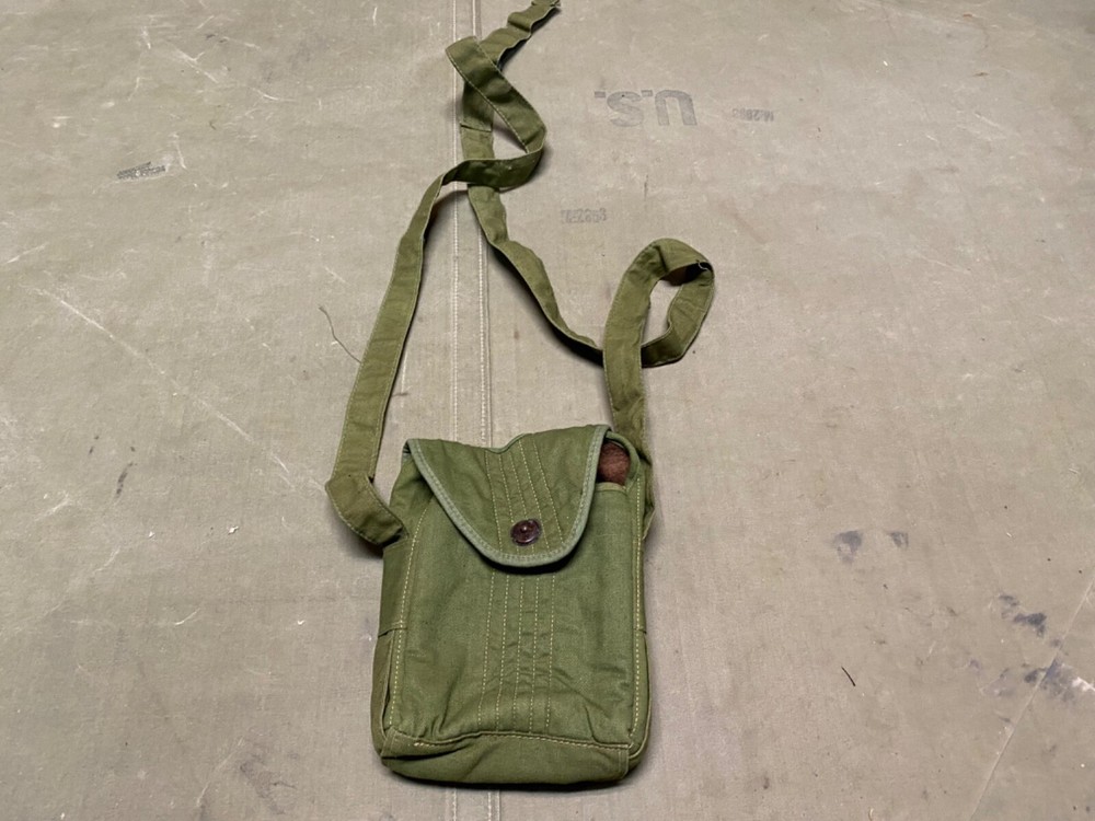 ORIGINAL WWII US AIRBORNE PARATROOPER  RIGGER MADE JUMP CANTEEN CARRIER BAG