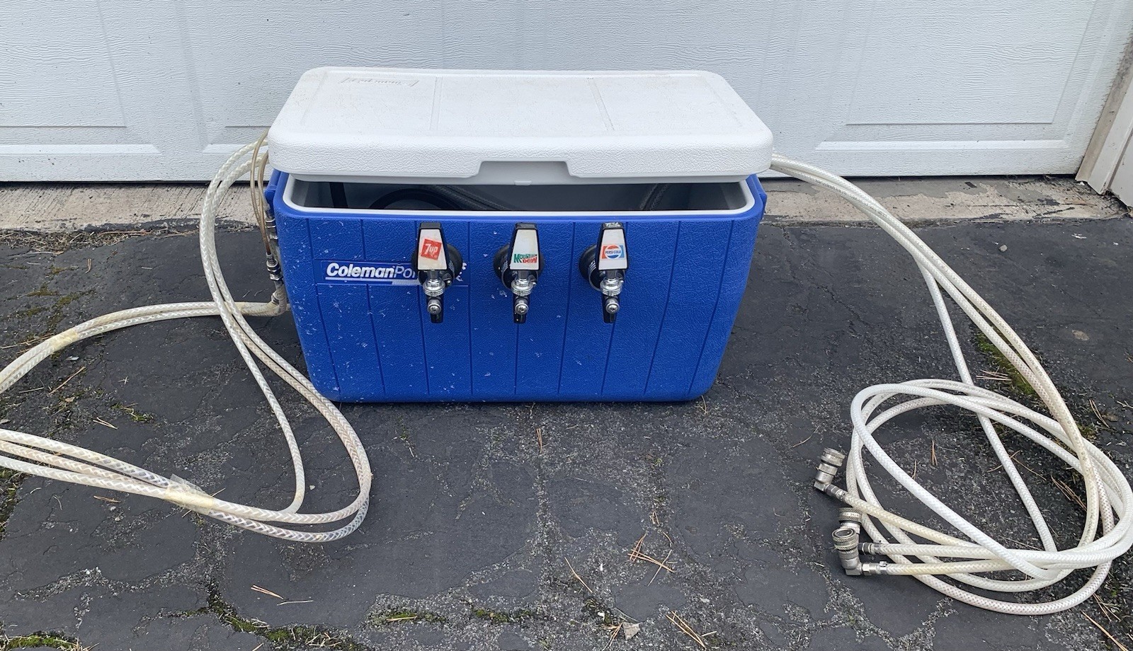 Jockey Box Coleman Cooler Pop w/ 3 Faucet Pepsi 7up Mountain Dew 5248-5286-5296