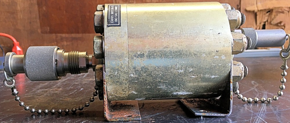 KING NUTRONICS FLUID SEPARATOR MODEL 534-5-3460-54-1  GOOD CONDITION!