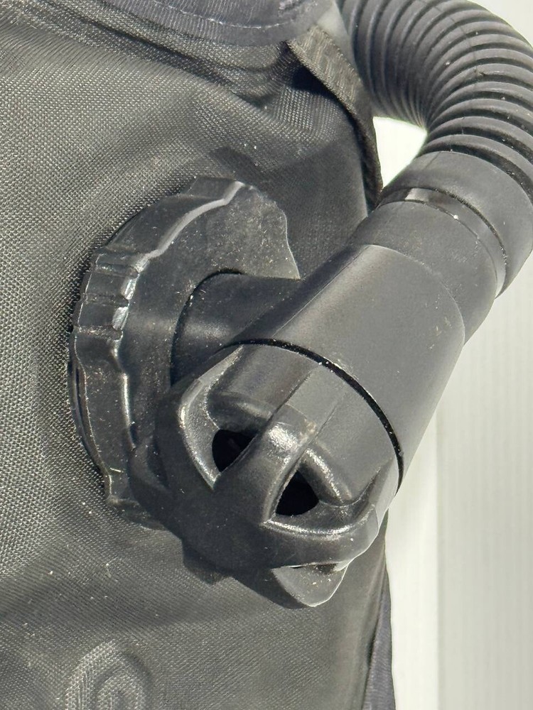 Quantum Dacor Scuba Diving Vest