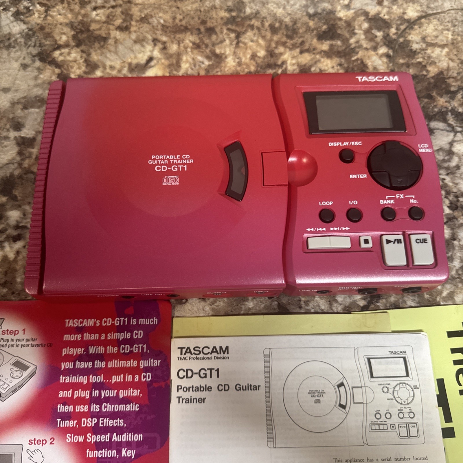 TASCAM CD-GT1 Portable Guitar Trainer Battery Powered NO AC ADAPTER - Tested