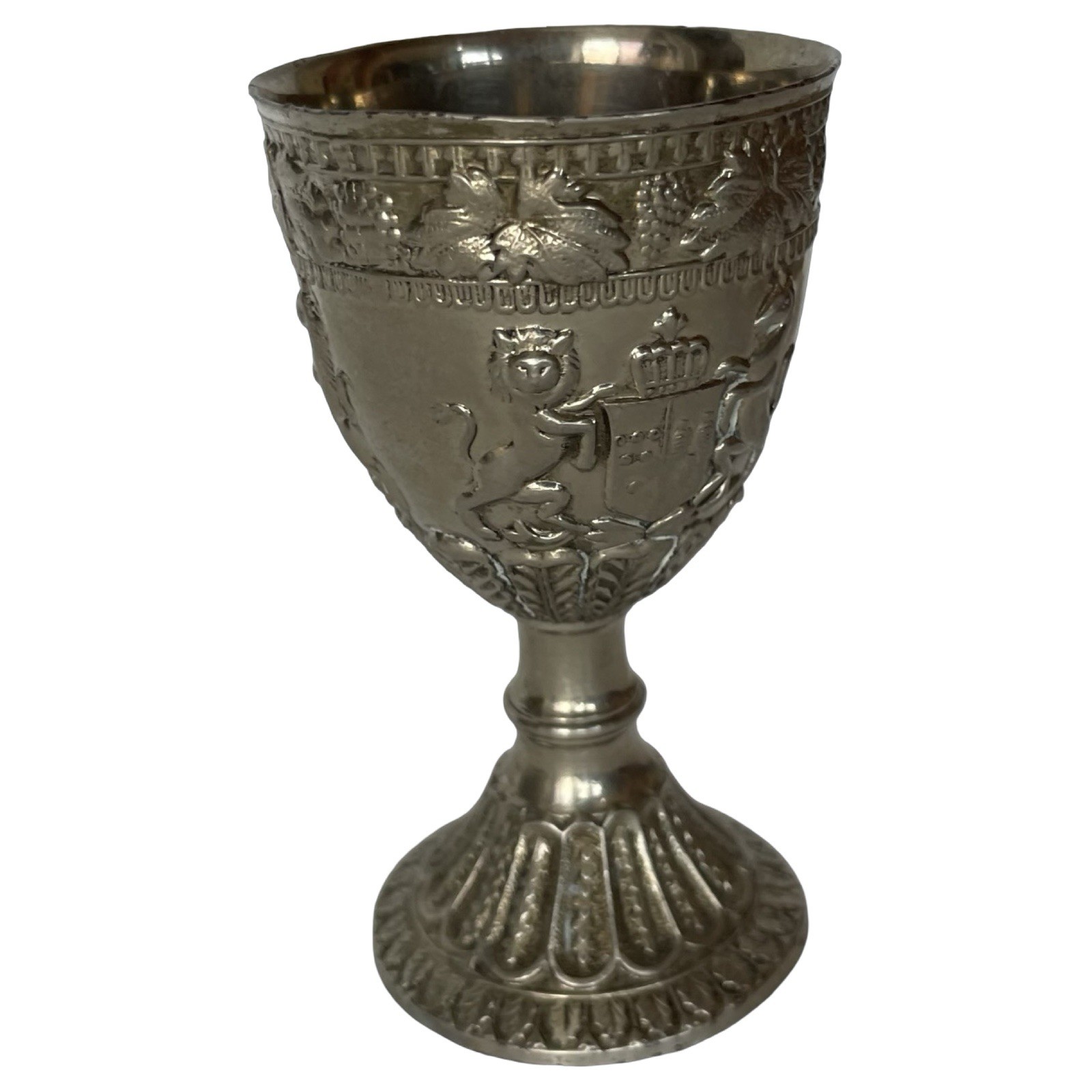 Wine Cordial Goblet Shot Glass Coat Of Arms Grape Lion Unicorn Silver Plate 3.5”